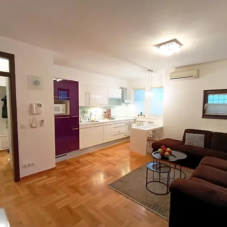 Apartment Luxapart Kovaci Old Centar Free Garage Sarajevo